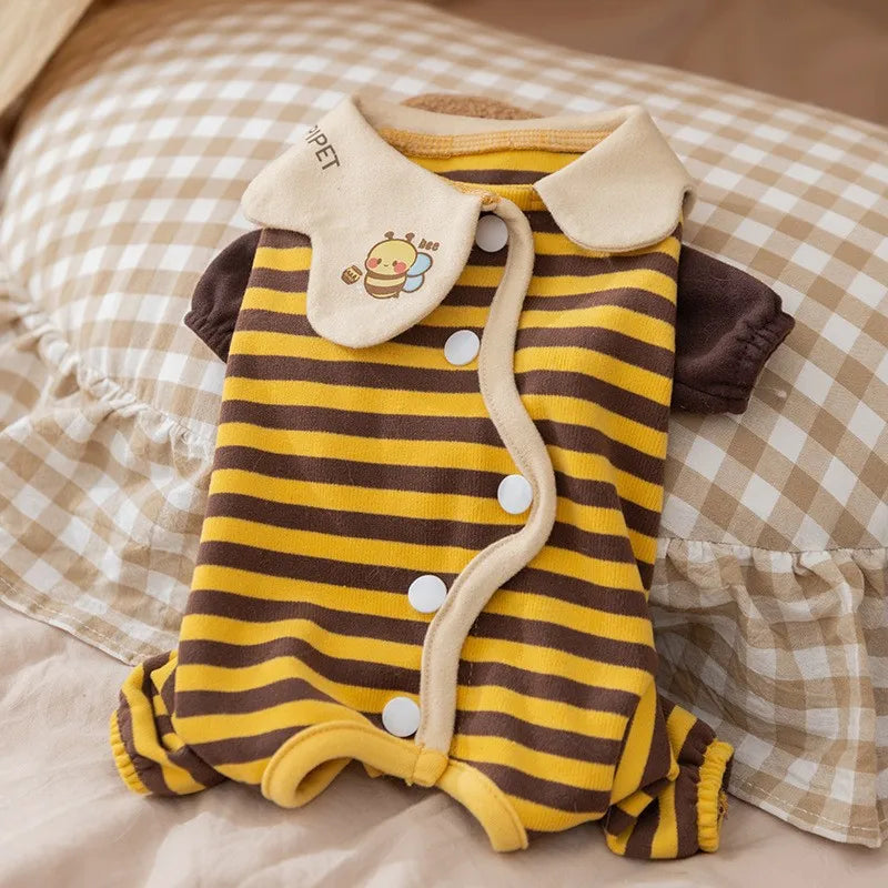 Dog Cute Vest Clothes Jacket Accessories Small Dog Luxury Autumn Winter Medium Dress Soft Pet Clothing Designer Coat Home