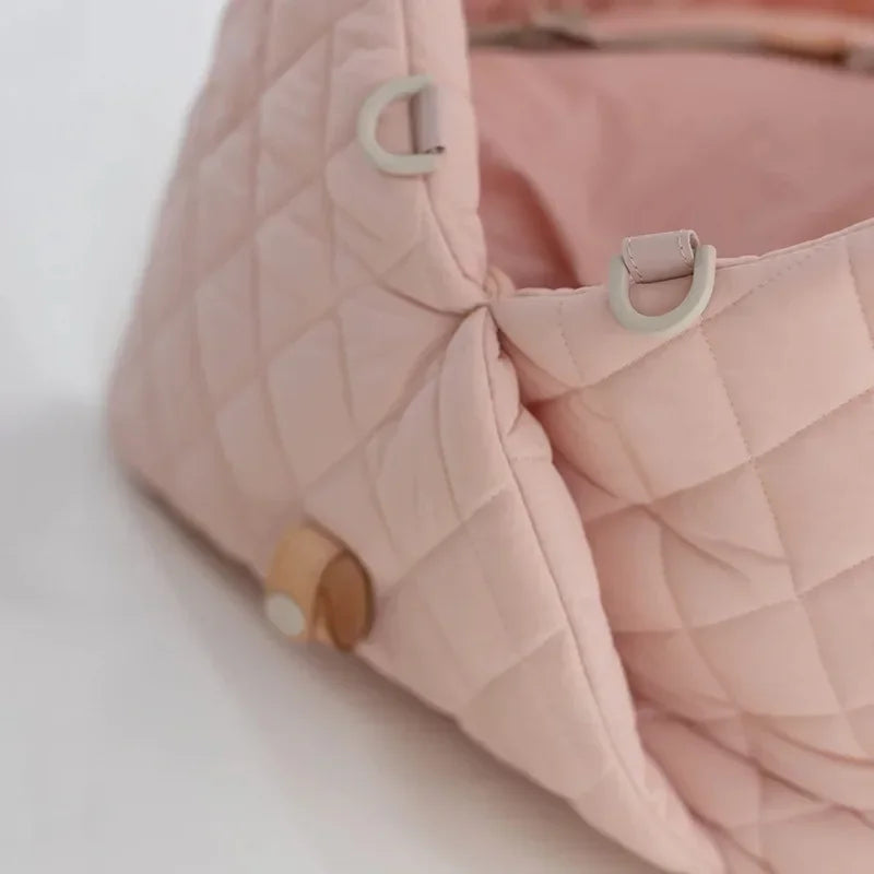 Dog Carrier Handbag Luxury Car Seat Pet Travel Bed for Small Dogs Cat Portable Washable Puppy Carrier Tote Safety Pet Booster