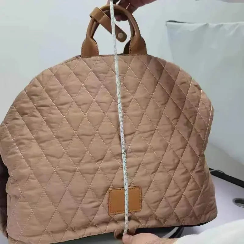 Dog Carrier Handbag Luxury Car Seat Pet Travel Bed for Small Dogs Cat Portable Washable Puppy Carrier Tote Safety Pet Booster